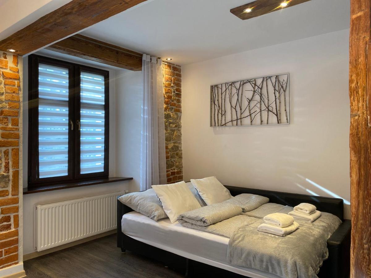 Apartament Przy Ratuszu Klodzko Ngoại thất bức ảnh