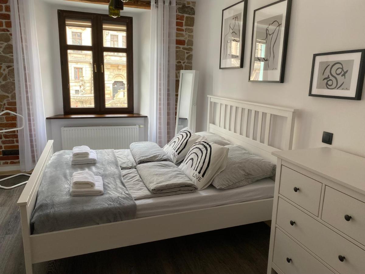 Apartament Przy Ratuszu Klodzko Ngoại thất bức ảnh